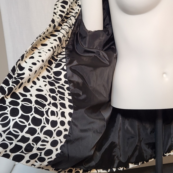 Appraisal Jacket Black White Circle Print Small Large Button A Frame Flare - Picture 11 of 14